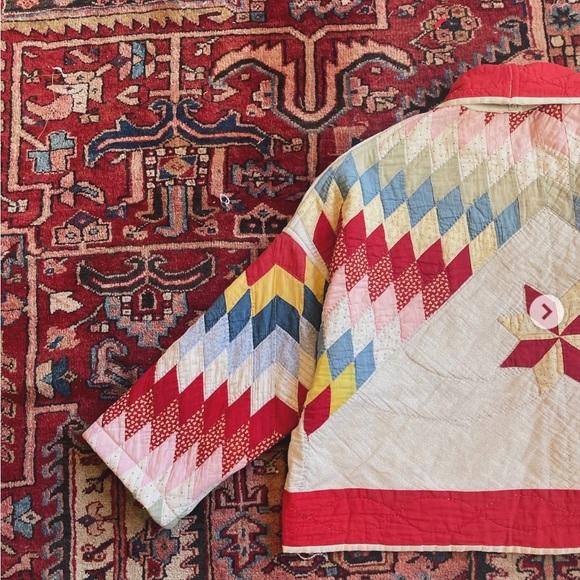 Revive Threads Quilted Jacket OS - Picture 4 of 4